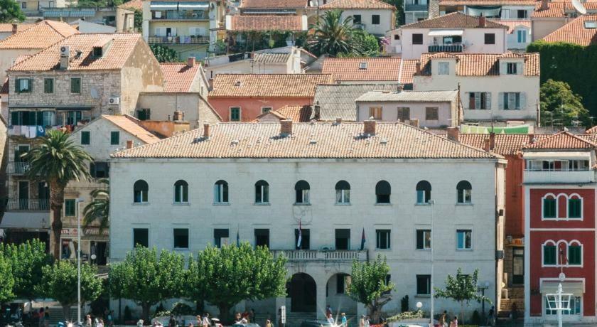 Litorian Makarska Apartment Екстериор снимка